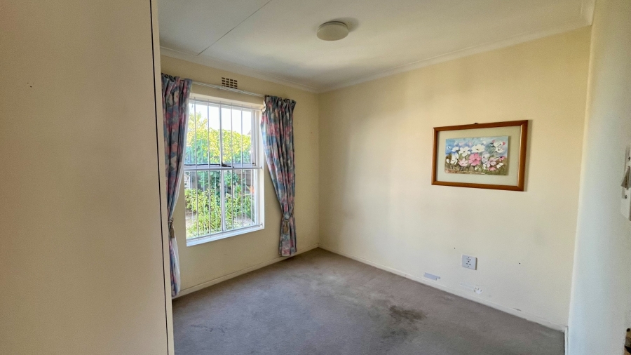 2 Bedroom Property for Sale in Whispering Pines Western Cape